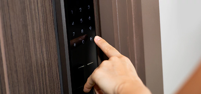Smart Electric Locks Replacement Services in Hanford, CA