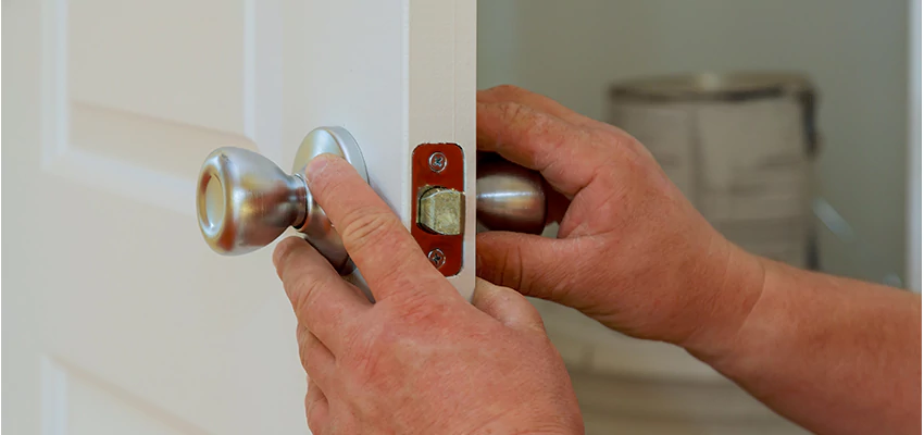 AAA Locksmiths For lock Replacement in Hanford, California