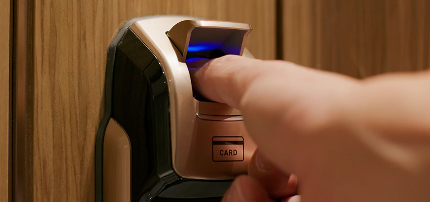 Locksmith Company For Window Lock Installation in Hanford, California