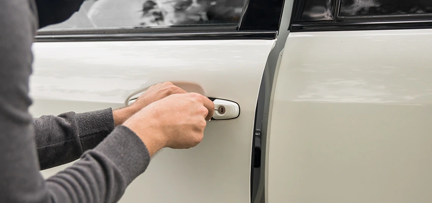 Unlock Car Door Service in Hanford, CA